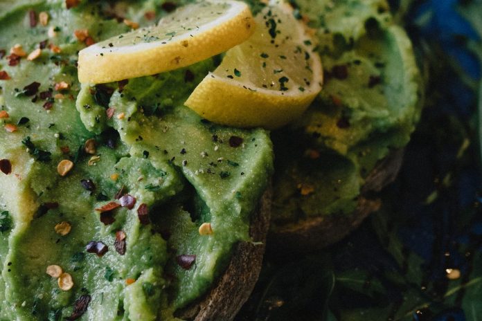 Avocado toast on a plate, a source of healthy fats